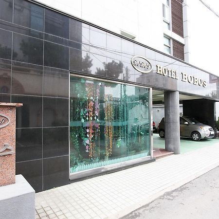 Bobos Hotel Jeju Buitenkant foto